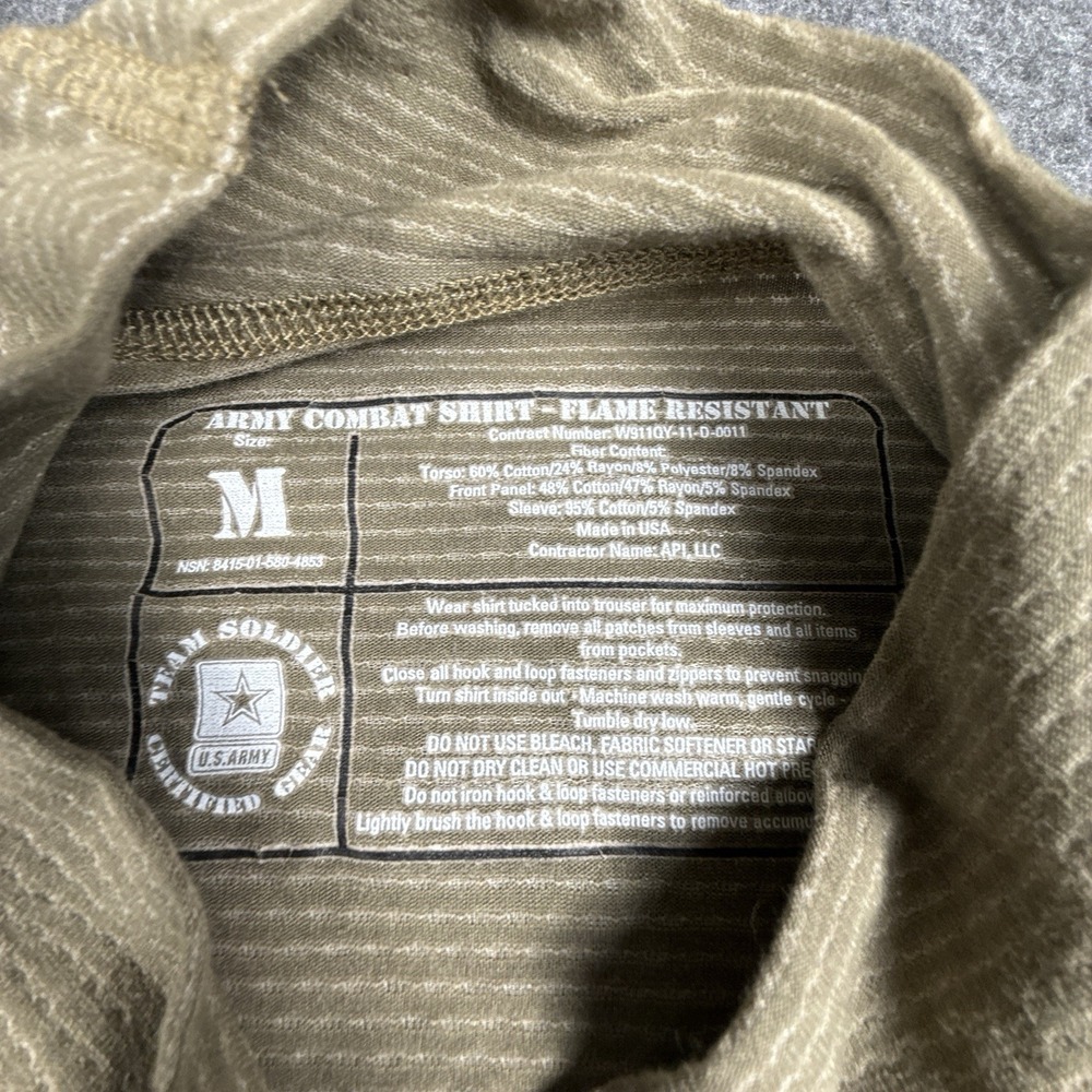 US Army Combat Shirt Mens Medium Flame Resistant Long Sleeve Military Multicam - Picture 3 of 8